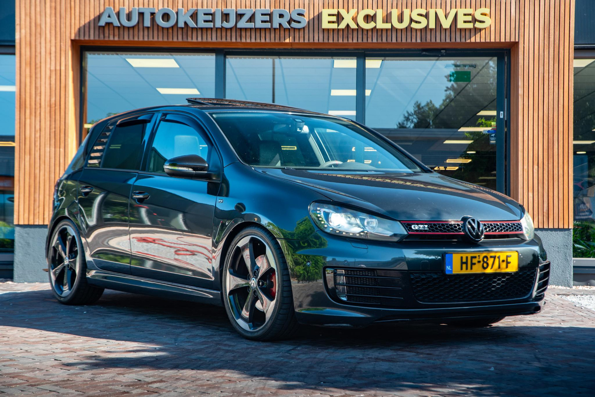 Volkswagen Golf 2.0 GTI Edition 35 2011  1