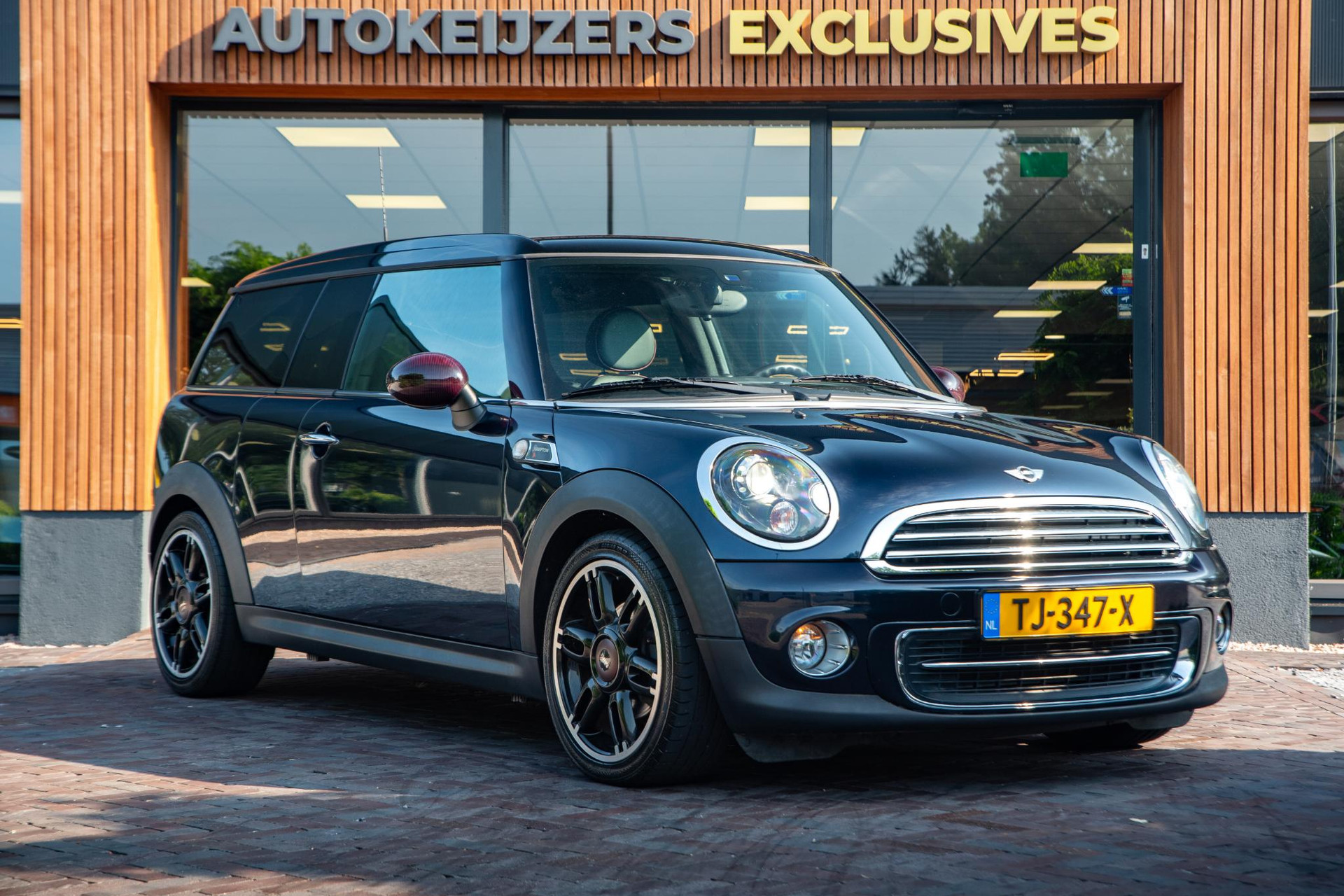 MINI Clubman 1.6 Cooper Hampton 2011  1