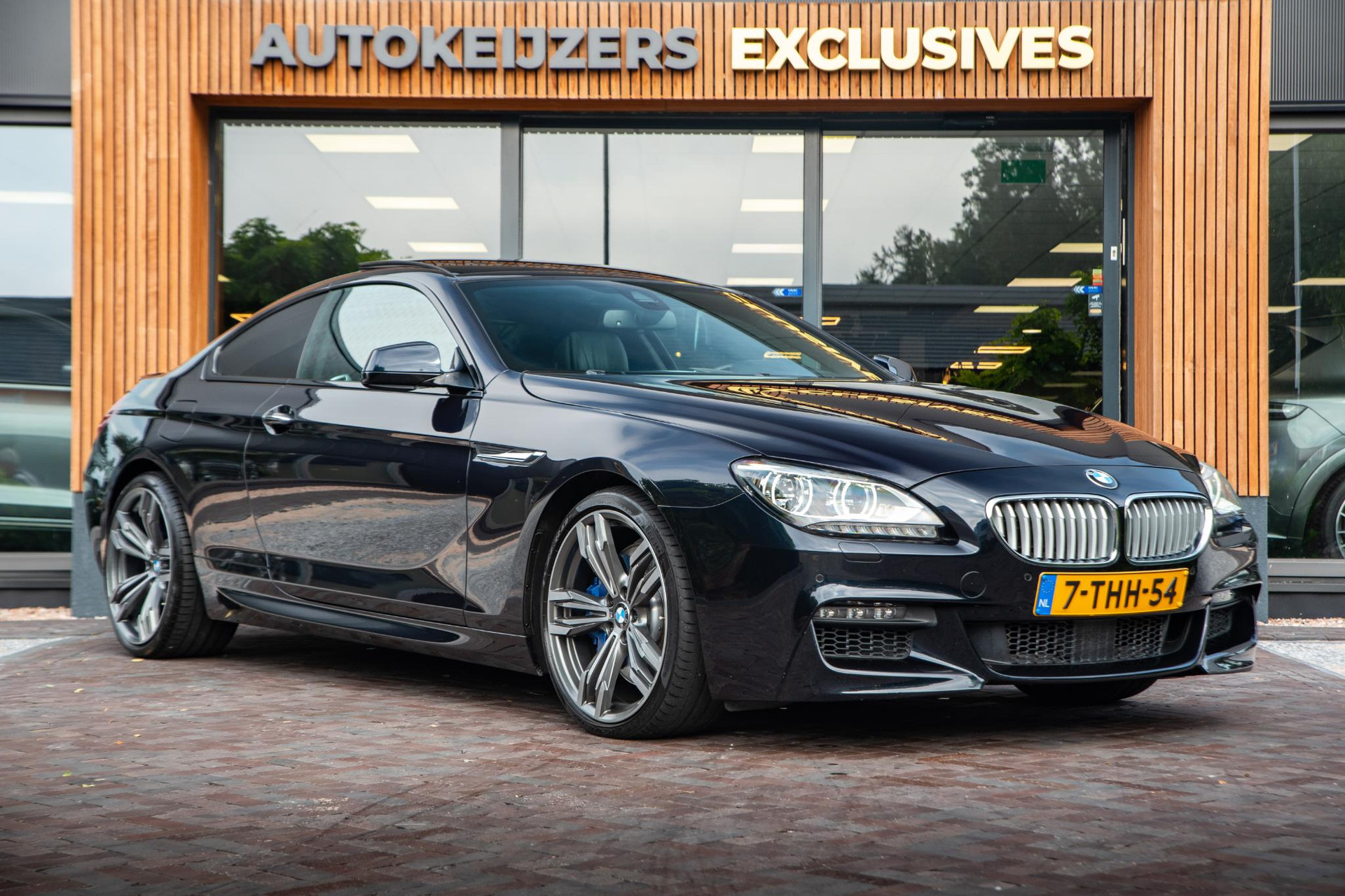 BMW 6 Serie 650i High Executive 2013  1