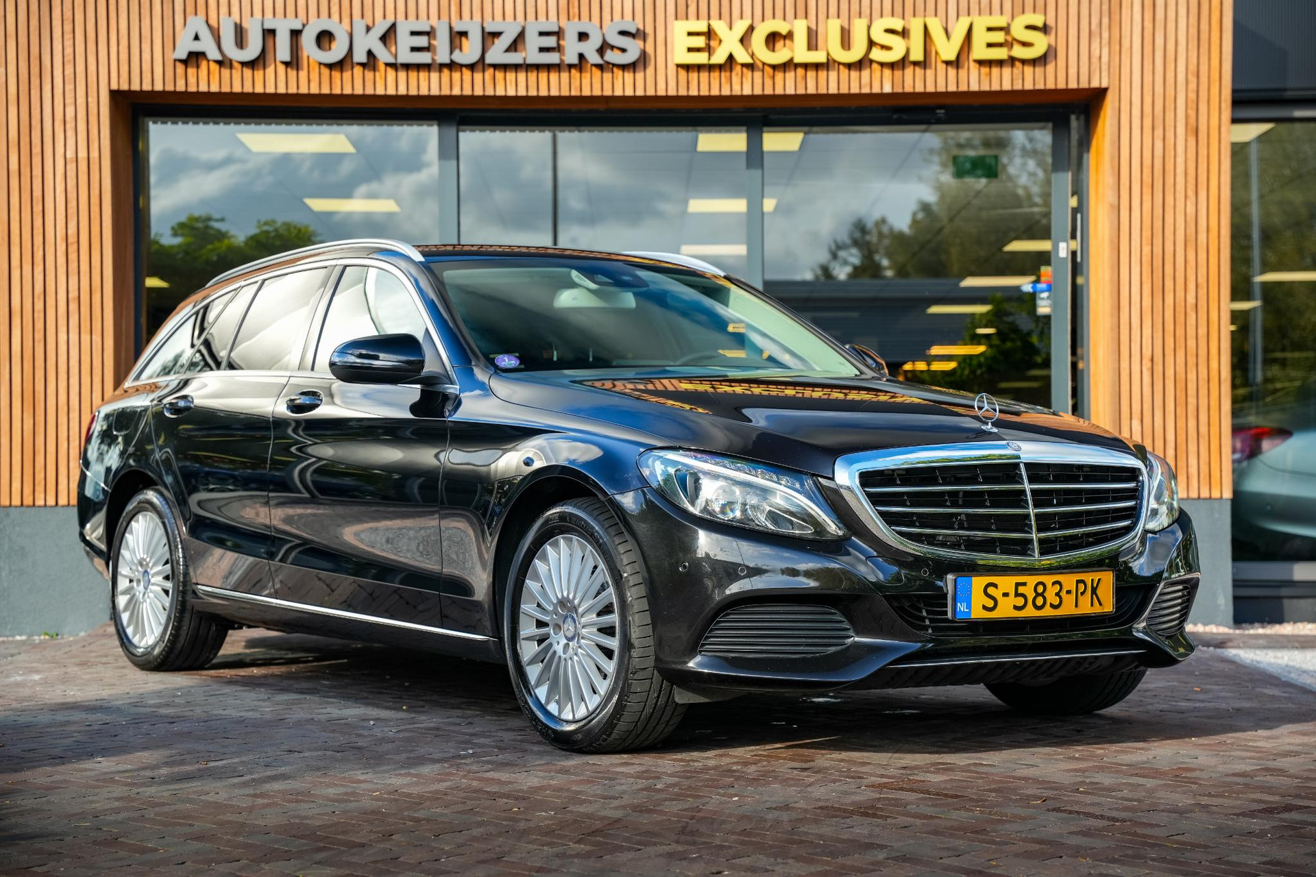 Mercedes-Benz C-Klasse Estate 180 Ambition 2016  1