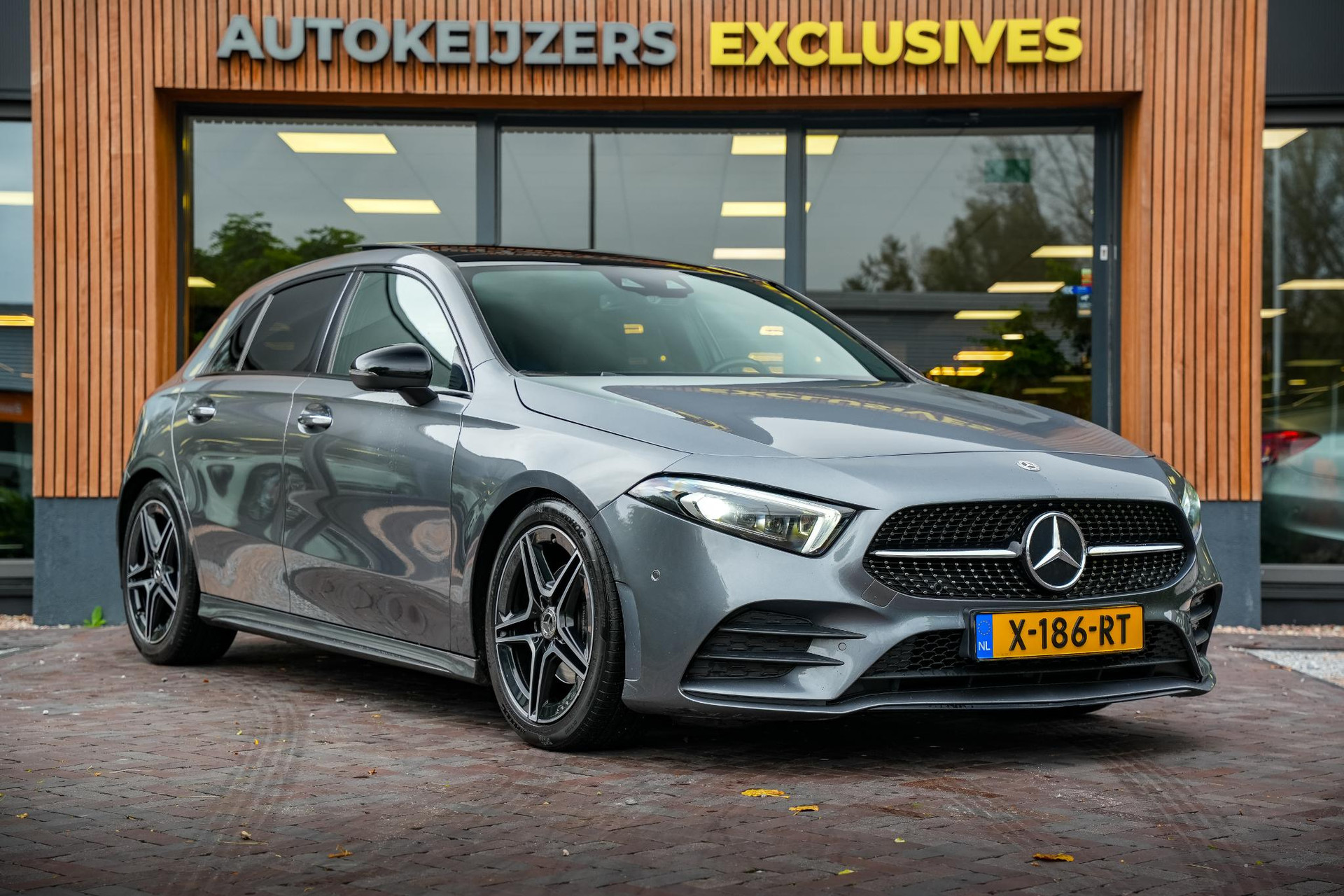 Mercedes-Benz A-Klasse 180 d Advantage 2020  1