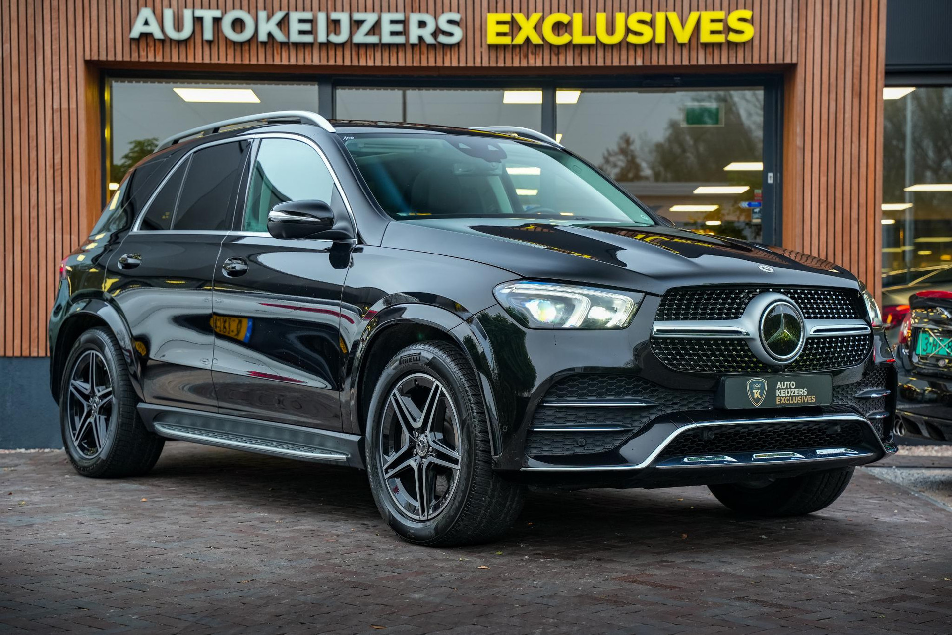 Mercedes-Benz GLE 350 e 4MATIC 2021  1