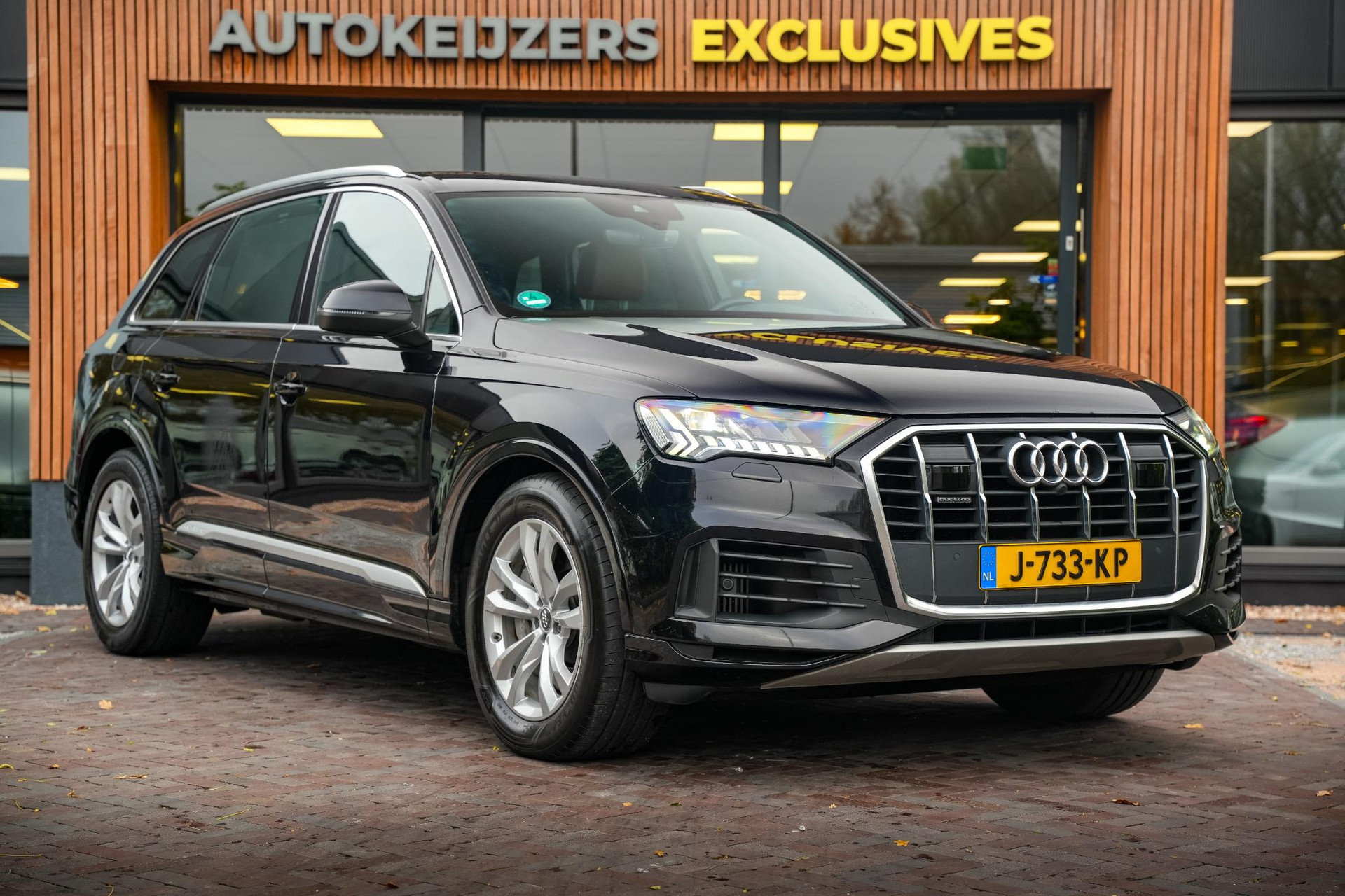 Audi Q7 55 TFSI e quattro Pro Line Plus 2020 Orcazwart metallic 1