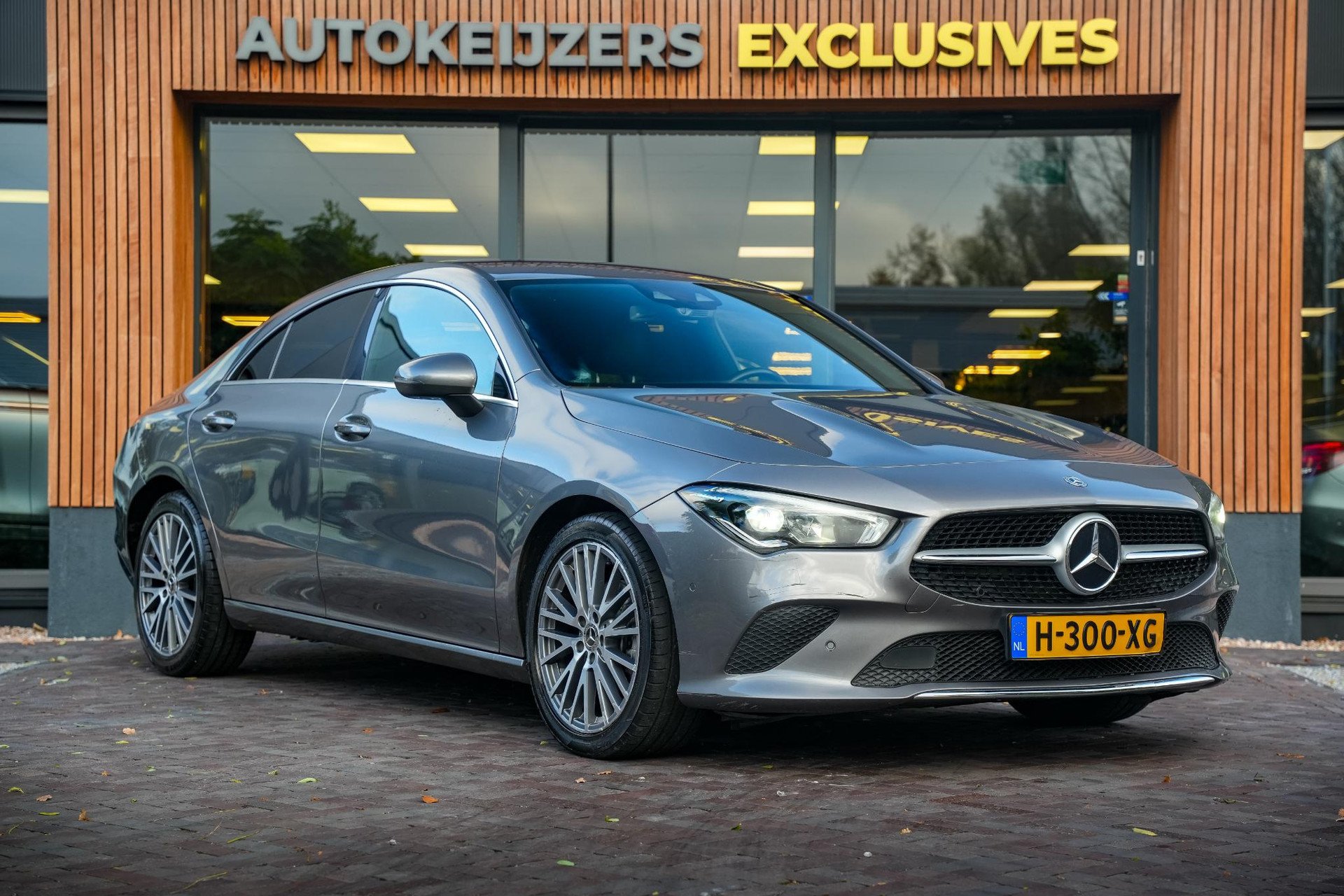 Mercedes-Benz CLA-Klasse 180 Business Solution Progressive 2019  1