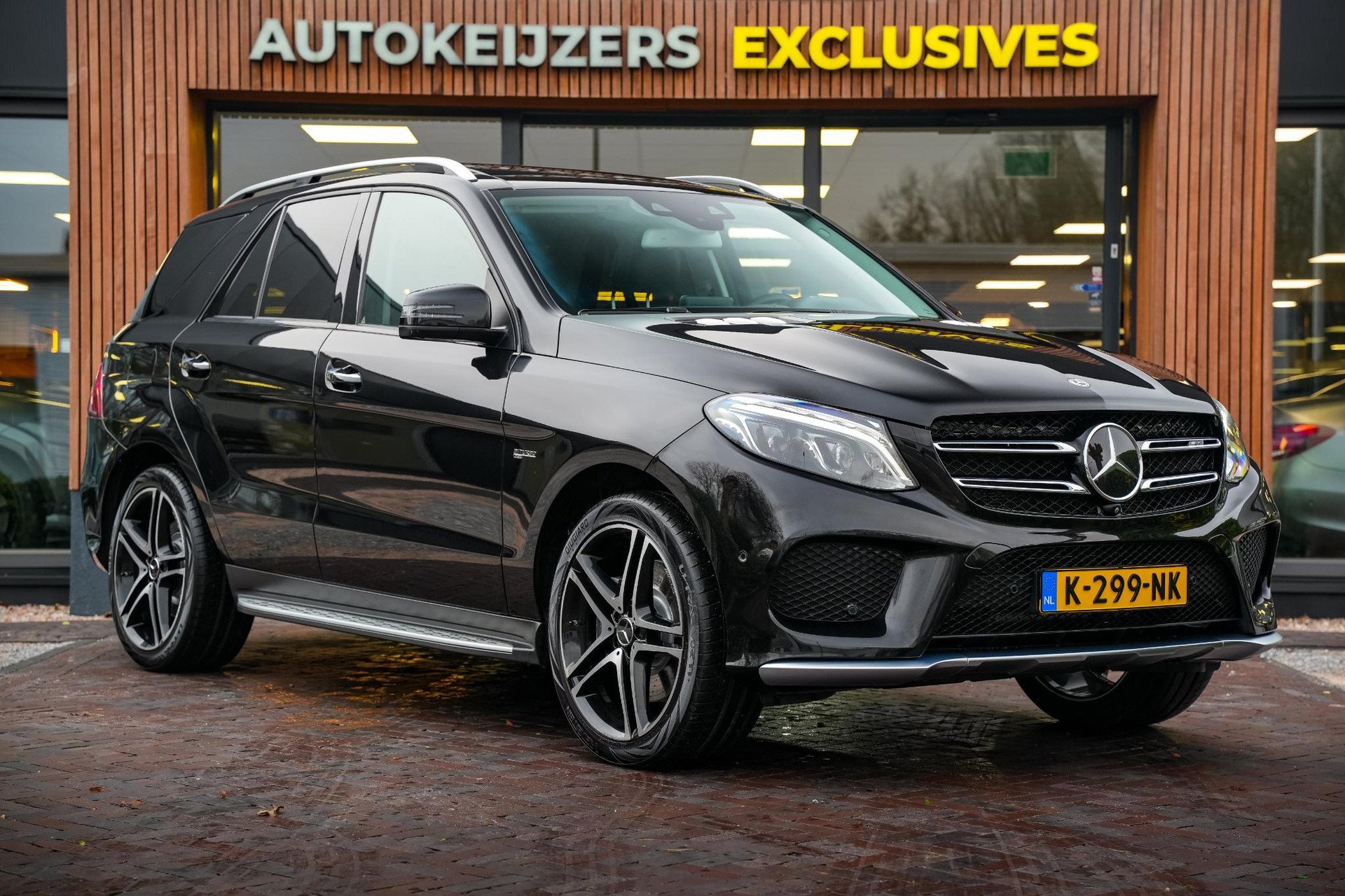 Mercedes-Benz GLE AMG 43 4MATIC 2018  1