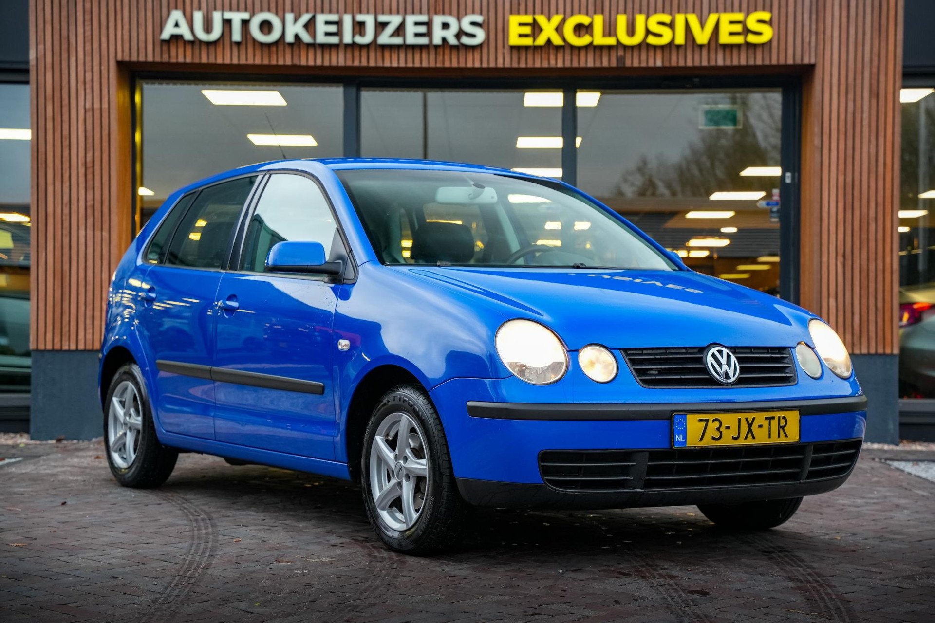 Volkswagen Polo 1.2-12V Comfortline 2002 Jazzblue pareleffect 1