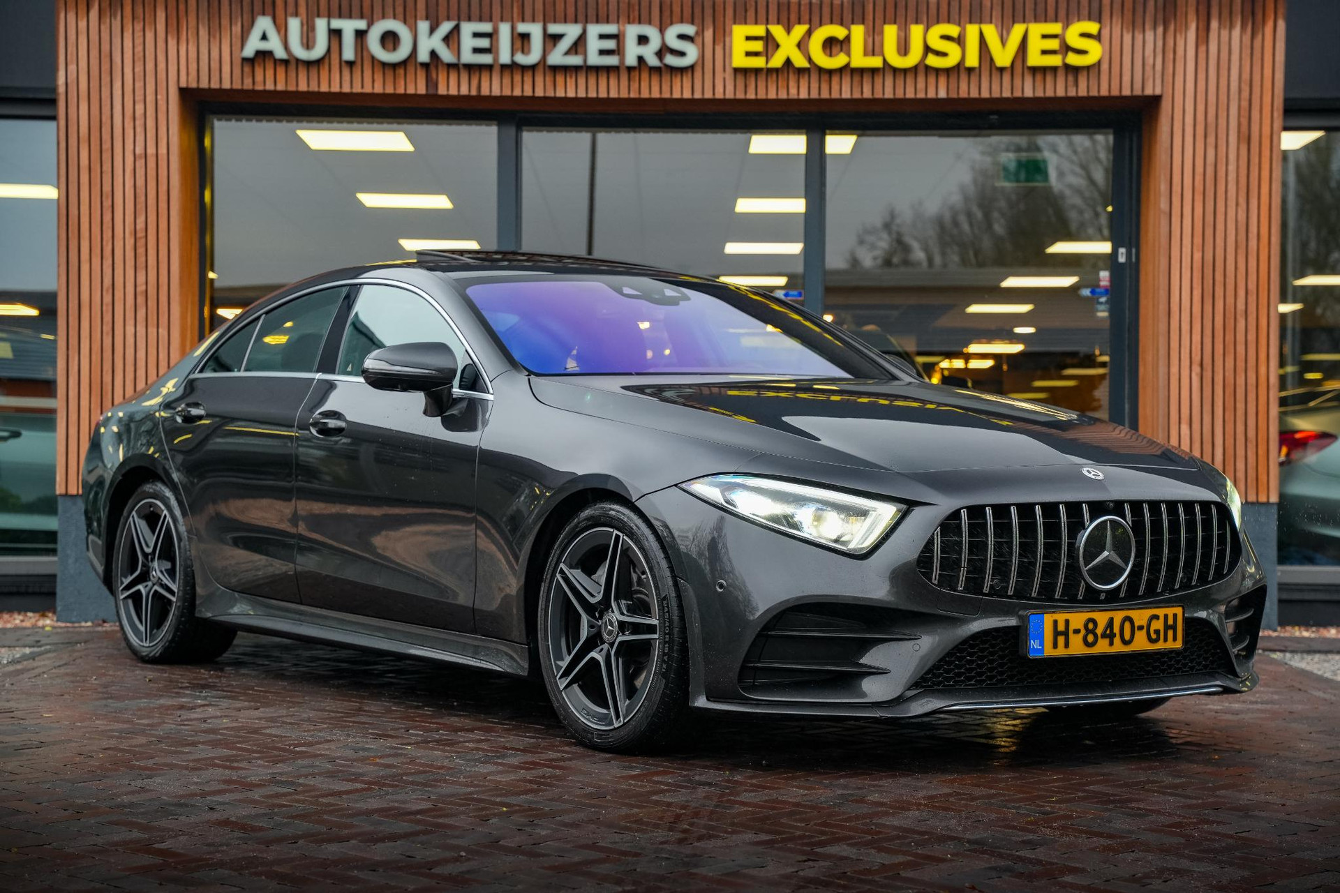 Mercedes-Benz CLS-Klasse 300 d Premium Plus 2018  1