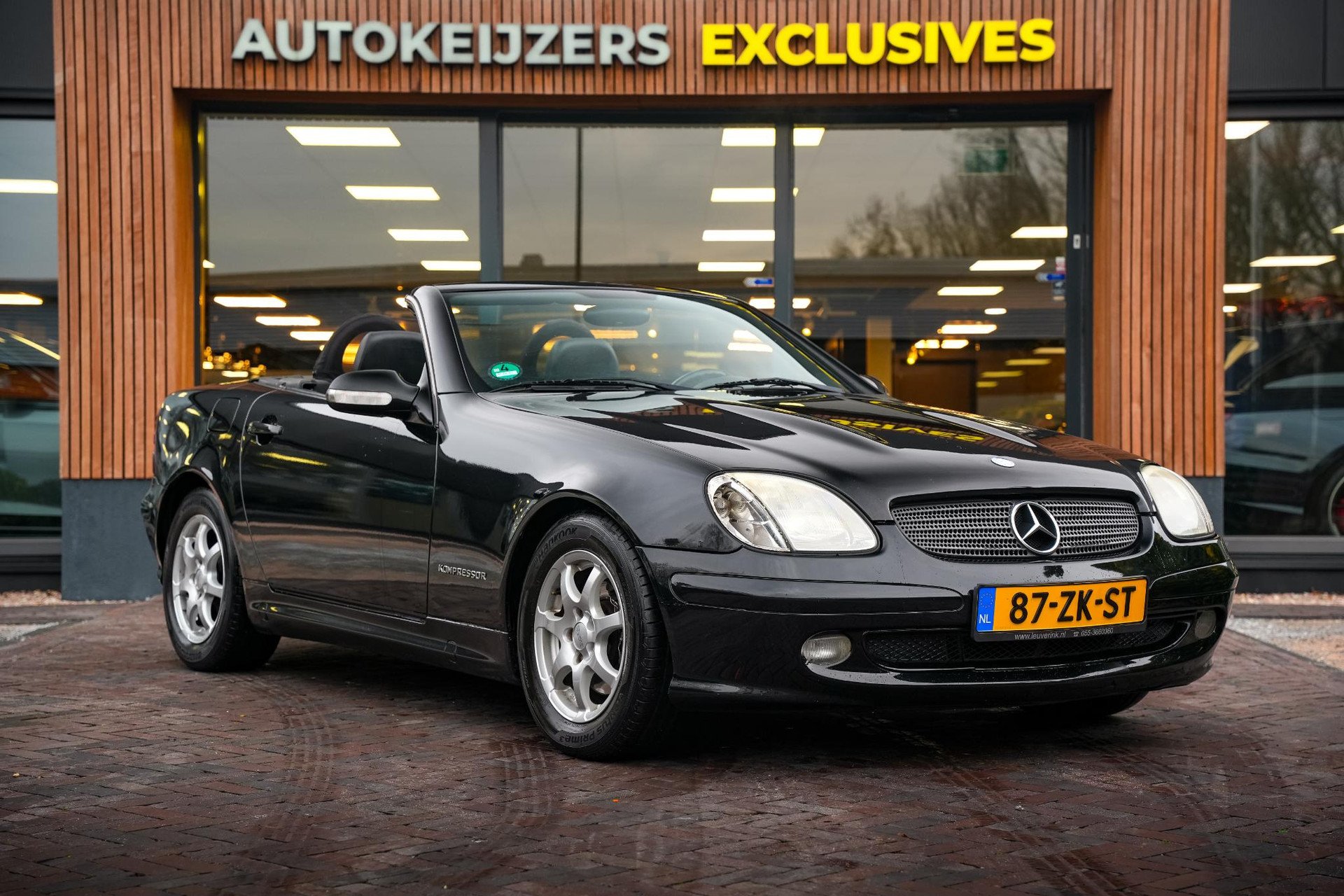 Mercedes-Benz SLK 200 K. 2001  1