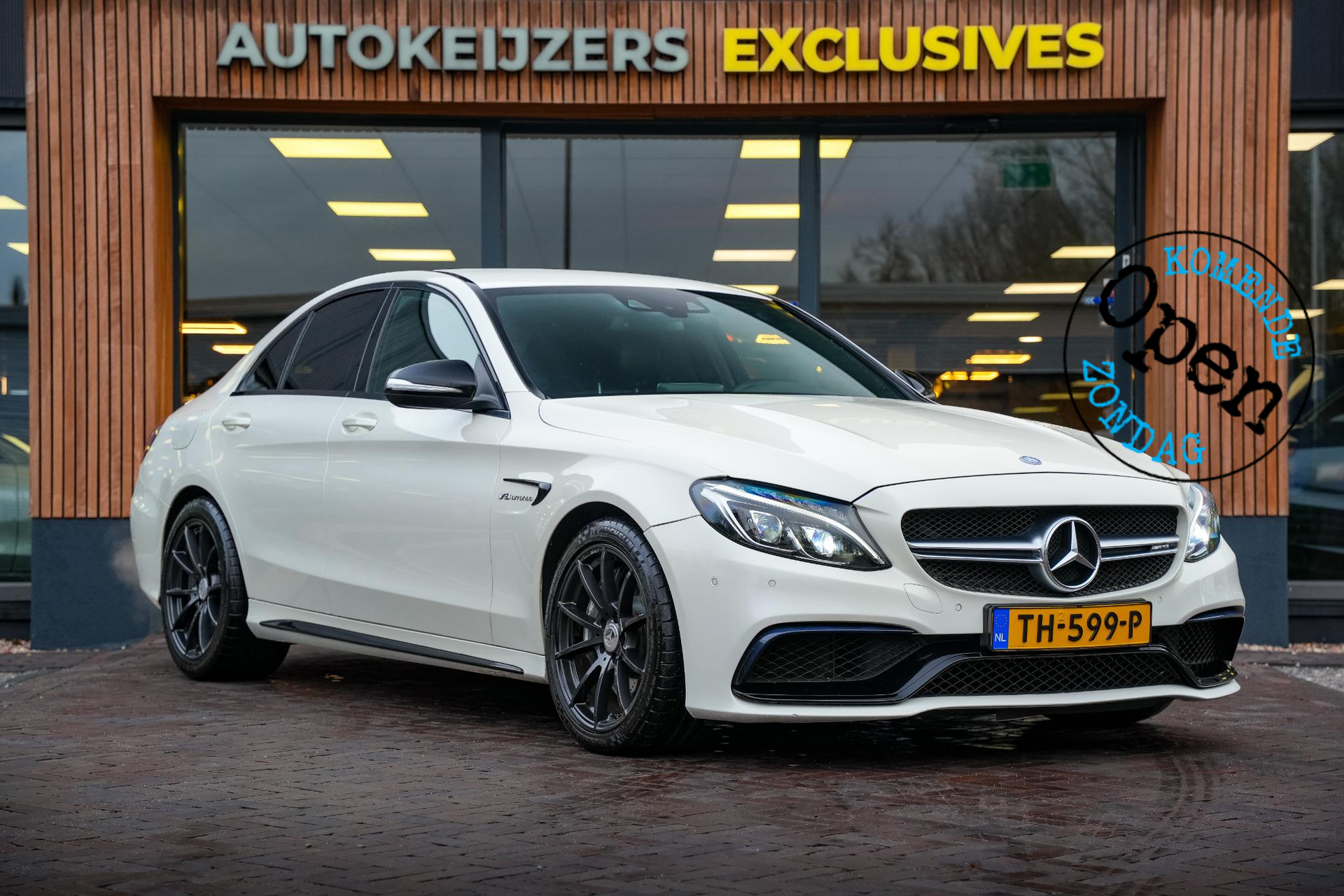 Mercedes-Benz C-Klasse AMG 63 2015  1