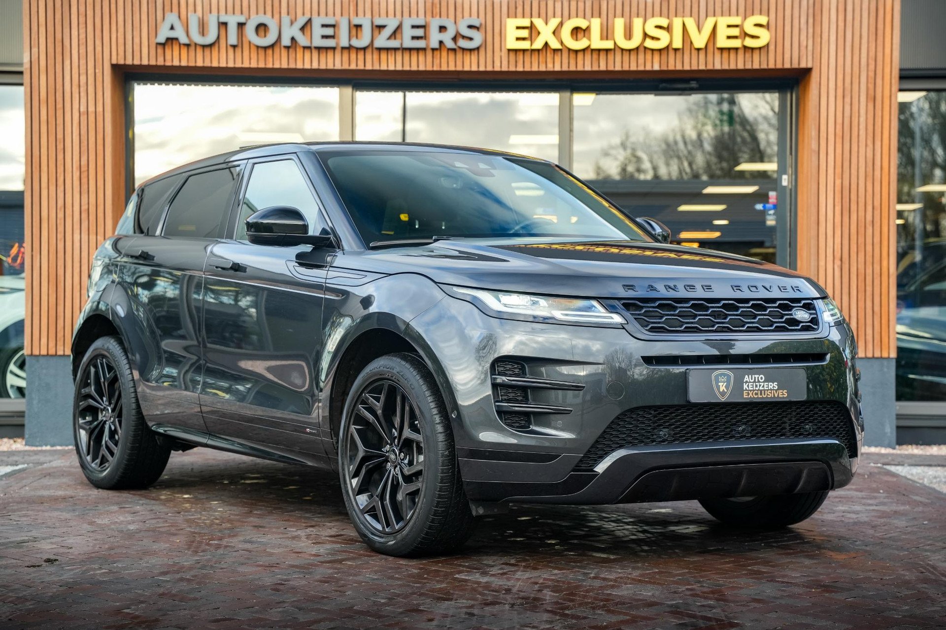 Land Rover Range Rover Evoque 1.5 P300e AWD R-Dynamic 2020  1