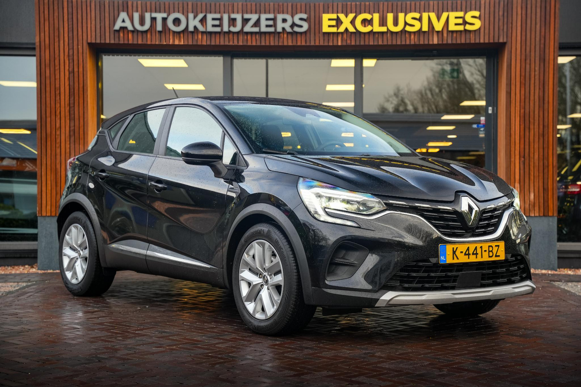 Renault Captur 1.0 TCe 100 Bi-Fuel Zen 2020 Sterzwart gne 1